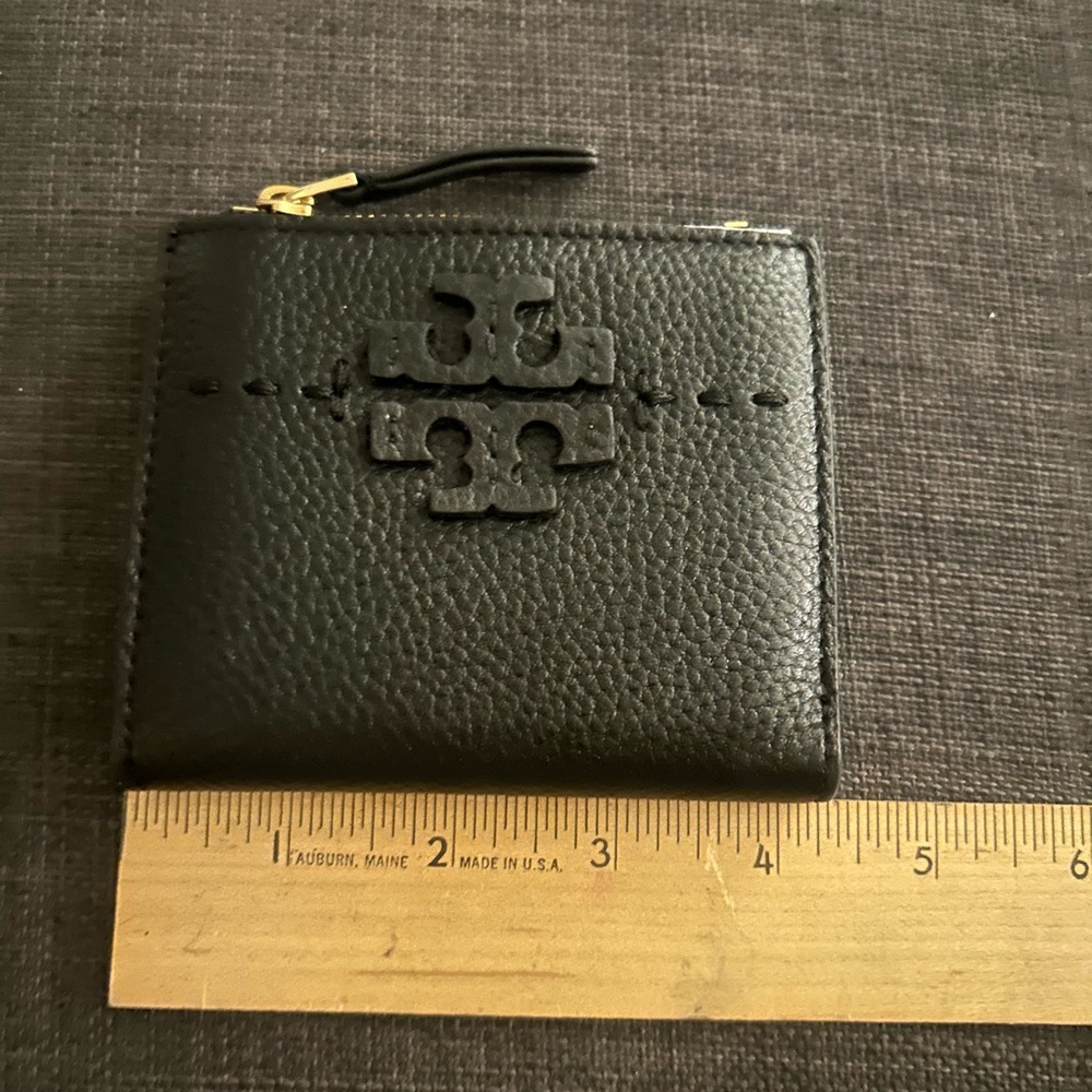 NWOT Tory Burch Mini Wallet